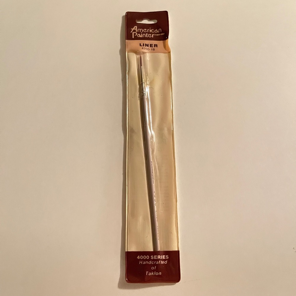 Vtg American painter Loew-Cornell‎ Artist Paint Brush Series 4000 Size 1 B liner